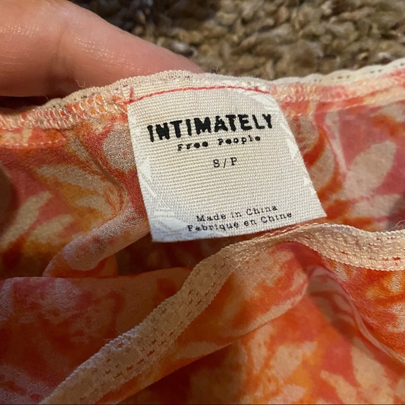 Intimately Free People gauzy coral tunic small - Picture 2 of 2